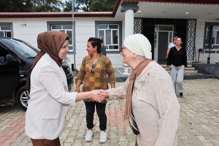 AKSU’DA ENGELLİ BİREYLER UNUTULMADI