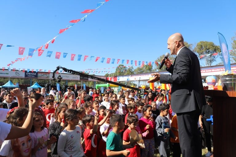 AKSU’DA 29 EKİM CUMHURİYET BAYRAMI COŞKUYLA KUTLANDI