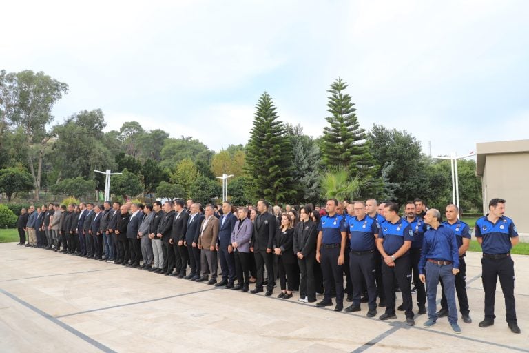 BAŞKAN YILDIRIM; “ATATÜRK’Ü ANLAMAK SEVGİYLE BAŞLAR; ONUN YOLUNDA YÜRÜMEK, OKUMAK VE ÜRETMEKLE DEVAM EDER”