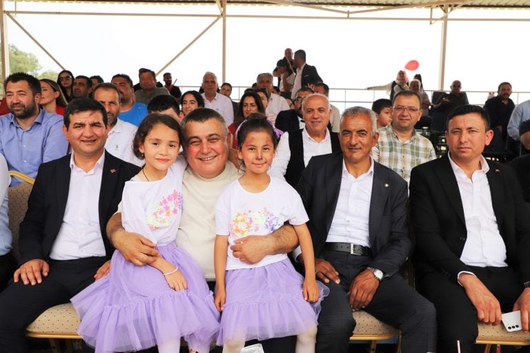 BAŞKANIMIZ İSA YILDIRIM İLE  23 NİSAN KUTLAMALARI