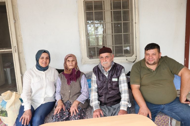 EMİNE YILDIRIM’DAN HASTA VE YAŞLI ZİYARETLERİ