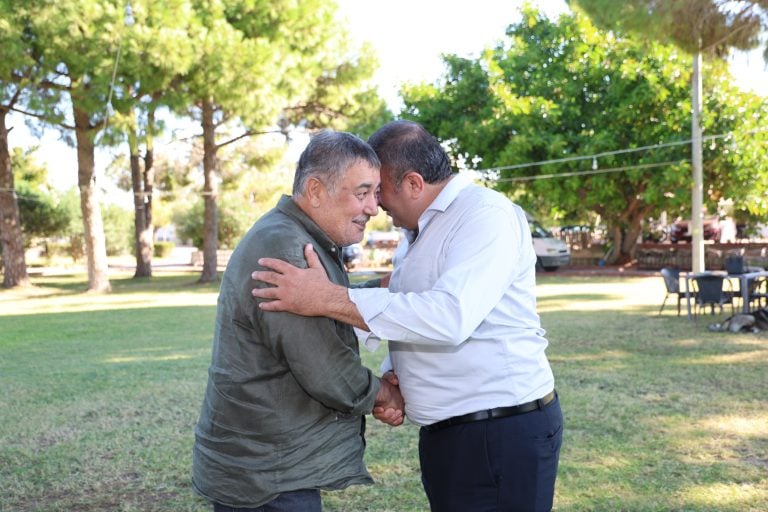 BAŞKAN YILDIRIM; “MUHTARLARIMIZ BİZİM BAŞ TACIMIZ,  A TAKIMIMIZ, EKİP ARKADAŞIMIZ”