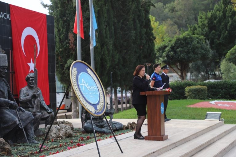 BAŞKAN YILDIRIM; “ATATÜRK’Ü ANLAMAK SEVGİYLE BAŞLAR; ONUN YOLUNDA YÜRÜMEK, OKUMAK VE ÜRETMEKLE DEVAM EDER”