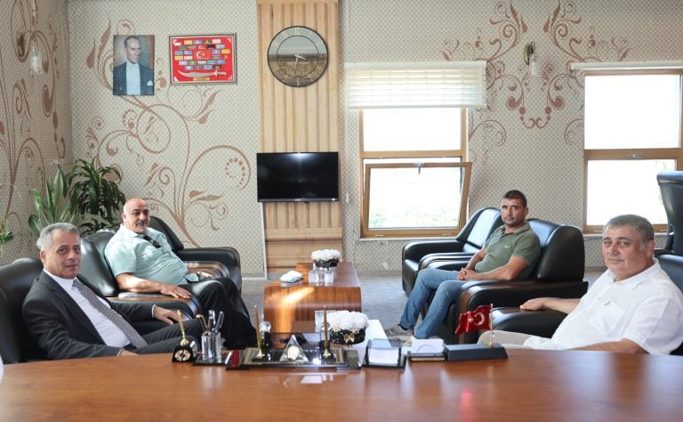 AKSU BELEDİYESİNDEN AŞURE İKRAMI