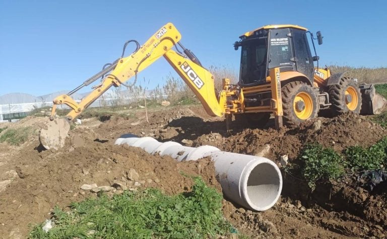 AKSU BELEDİYESİ ALTYAPI GÜÇLENDİRME ÇALIŞMALARINA DEVAM EDİYOR