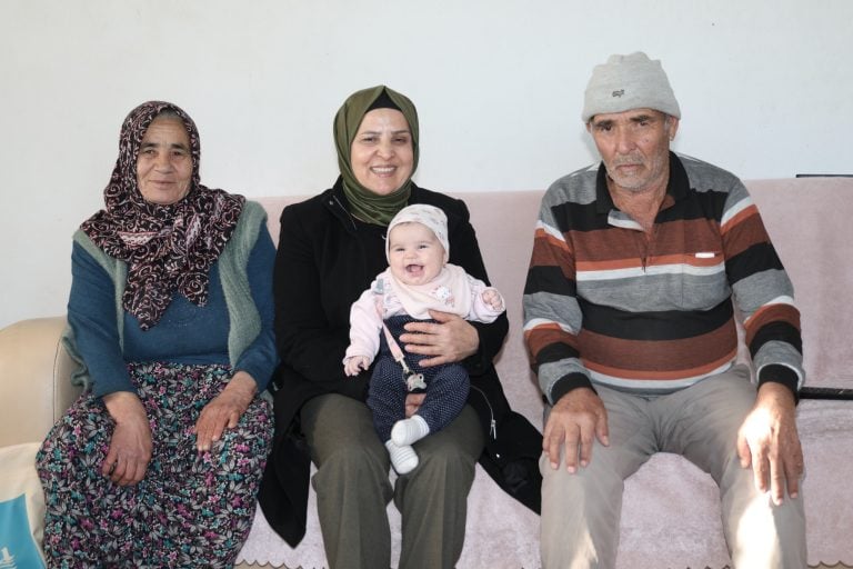 AKSU’DA GÖNÜL KÖPRÜLERİ “YENİ DOĞAN” PROJESİYLE GÜÇLENMEYE DEVAM EDİYOR