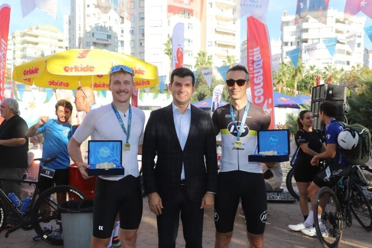 AKSU BELEDİYESİ EV SAHİPLİĞİNDE, UCI GRAND FONDO WORLD SERİES ANTALYA ETABI SONA ERDİ