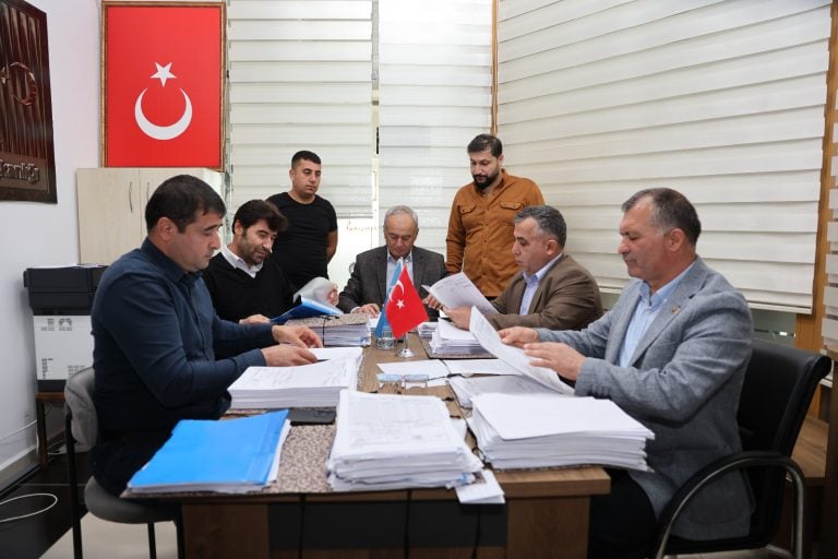 AKSU BELEDİYESİ DENETİM KOMİSYONU ÇALIŞMALARINA DEVAM EDİYOR