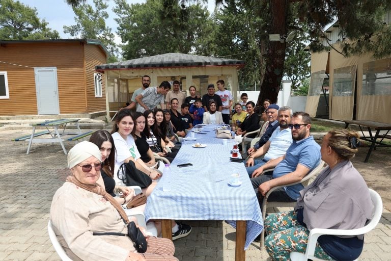 AKSU’DA ENGELLİ BİREYLER UNUTULMADI