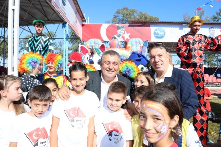 AKSU’DA 29 EKİM CUMHURİYET BAYRAMI COŞKUYLA KUTLANDI