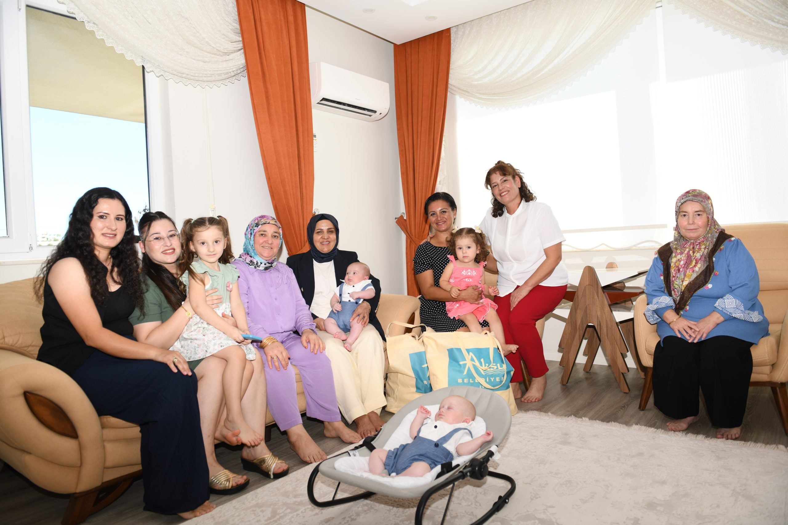 YENİ DOĞAN PROJESİYLE AİLELERİN SEVİNCİ PAYLAŞILIYOR