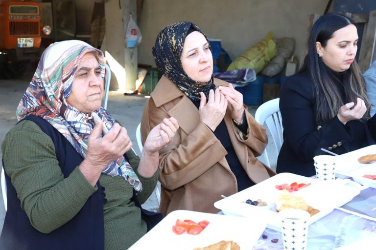 AKSU BELEDİYESİ’NDEN KURUL AİLESİNE TAZİYE ZİYARETİ