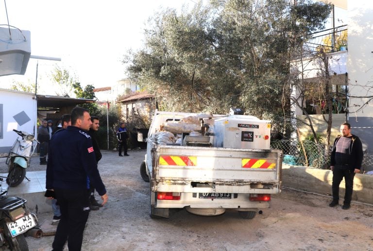 AKSU’DA KAÇAK GIDA ÜRETİMİNE GEÇİT YOK