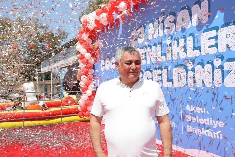 AKSU’DA BAYRAM COŞKUSU