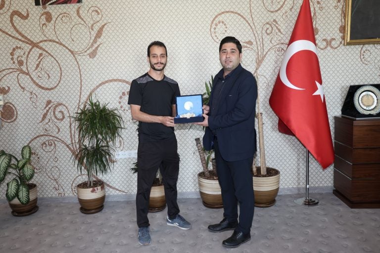 AKSULU SPORCULAR İLLER ARASI MUAY THAİ ŞAMPİYONASINDA BİRİNCİ OLDU