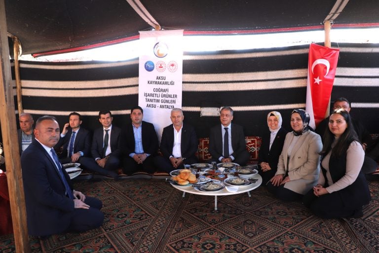 AKSU’DA COĞRAFİ İŞARETLİ ÜRÜNLER YERLİ MALI HAFTASI’NDA TANITILDI