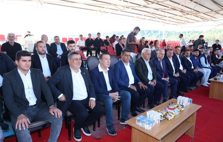 AKSU’DA 29 EKİM CUMHURİYET BAYRAMI COŞKUYLA KUTLANDI