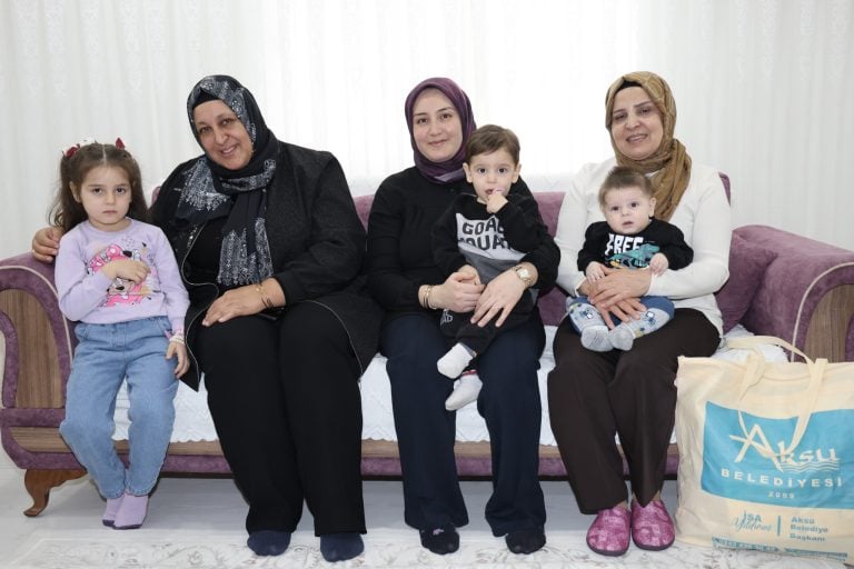 AKSU’DA GÖNÜL KÖPRÜLERİ “YENİ DOĞAN” PROJESİYLE GÜÇLENMEYE DEVAM EDİYOR