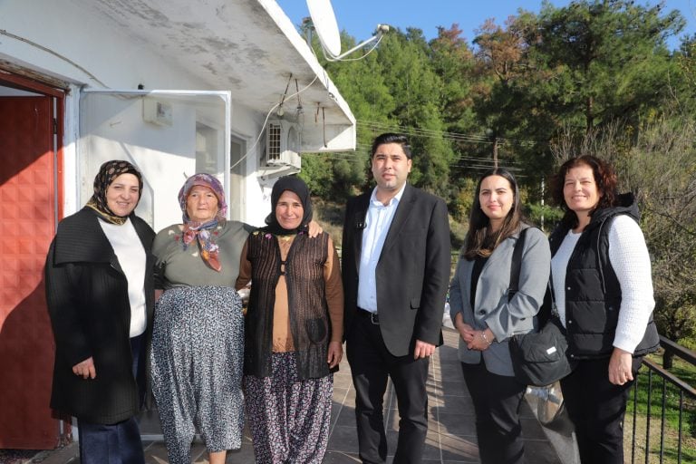 AKSU BELEDİYESİ, KAYADİBİ’NDE İHTİYAÇ SAHİPLERİYLE BULUŞTU