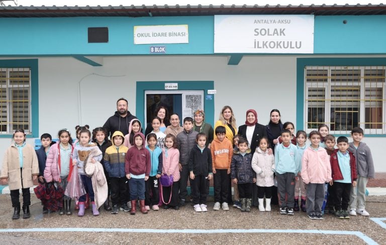 AKSU’DAN DÜNYA SAHNESİNE: EĞİTİMİN NOBEL’İNDE BİR TÜRK KADINI AYSEL ŞENER