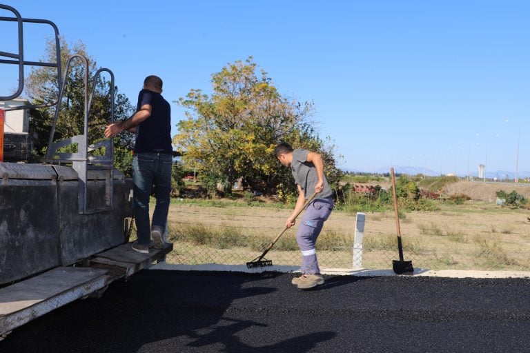 AKSU BELEDİYESİ, BAĞLANTI YOLUNU GÜVENLİ HALE GETİRDİ