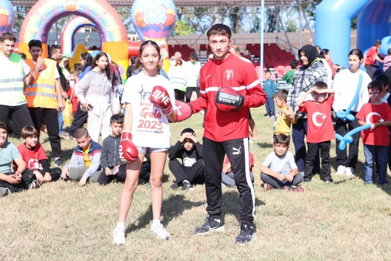 AKSU’DA 29 EKİM CUMHURİYET BAYRAMI COŞKUYLA KUTLANDI