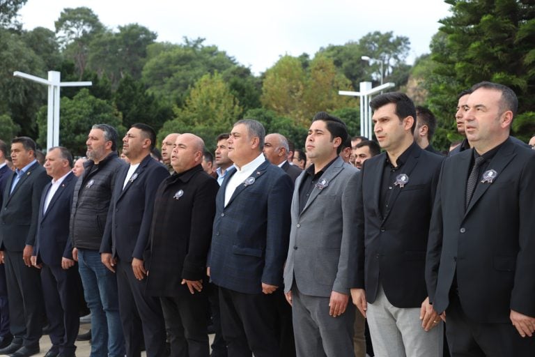BAŞKAN YILDIRIM; “ATATÜRK’Ü ANLAMAK SEVGİYLE BAŞLAR; ONUN YOLUNDA YÜRÜMEK, OKUMAK VE ÜRETMEKLE DEVAM EDER”