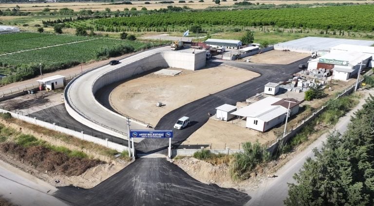 BAŞKAN YILDIRIM, 1,5 YILDA AKSU’YA YAPILAN HİZMETLERİ DEĞERLENDİRDİ