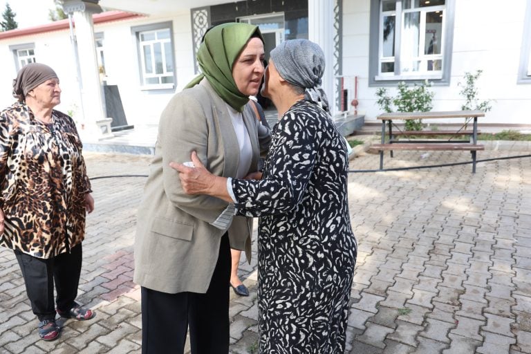 BAŞKAN YILDIRIM’DAN OTİZMLİ ÇOCUKLARA DESTEK ZİYARETİ