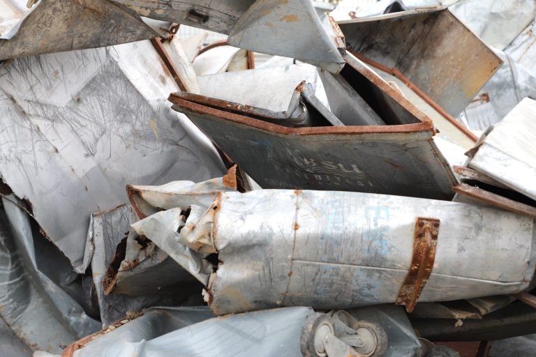 AKSU BELEDİYESİ’NDEN GERİ DÖNÜŞÜMLE EKONOMİYE VE ÇEVREYE KATKI