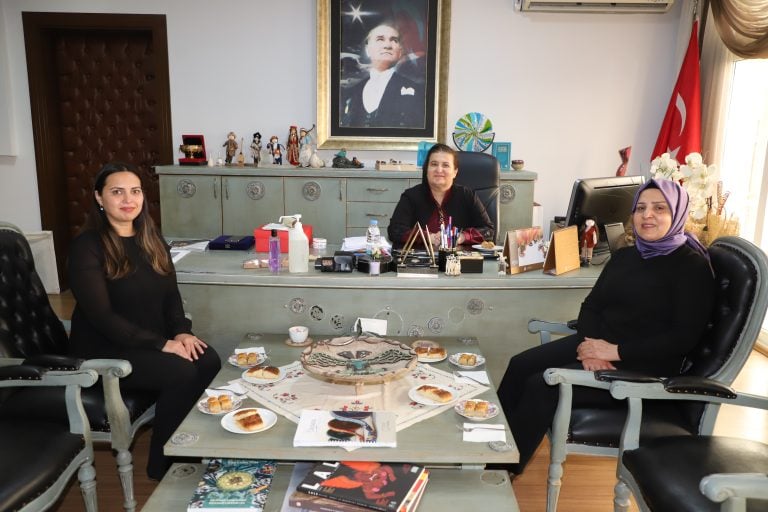 EMİNE YILDIRIM’DAN ANTALYA OLGUNLAŞMA ENSTİTÜSÜ’NE ZİYARET