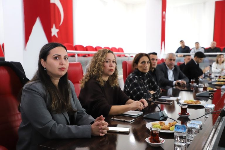 AKSU’DA TURİZM SEZONU ÖNCESİ ATIK YÖNETİMİ VE SIFIR ATIK EĞİTİMİ