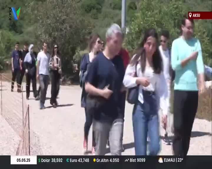 ANTIK KENTİ BETİMLEME İLE GEZDİLER