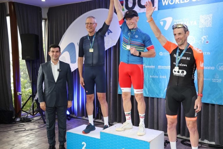 AKSU BELEDİYESİ EV SAHİPLİĞİNDE, UCI GRAND FONDO WORLD SERİES ANTALYA ETABI SONA ERDİ