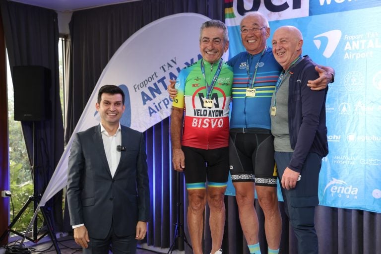 AKSU BELEDİYESİ EV SAHİPLİĞİNDE, UCI GRAND FONDO WORLD SERİES ANTALYA ETABI SONA ERDİ