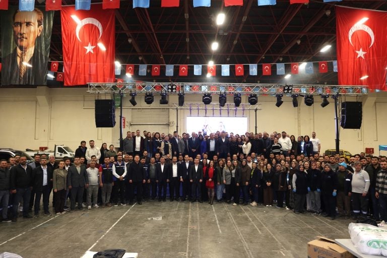 AKSU’DA BİNLERCE VATANDAŞ AYNI SOFRADA BULUŞTU