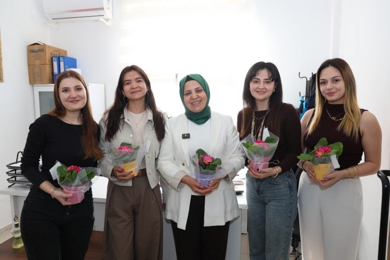 BAŞKAN YILDIRIM’DAN KADIN PERSONELE 8 MART JESTİ
