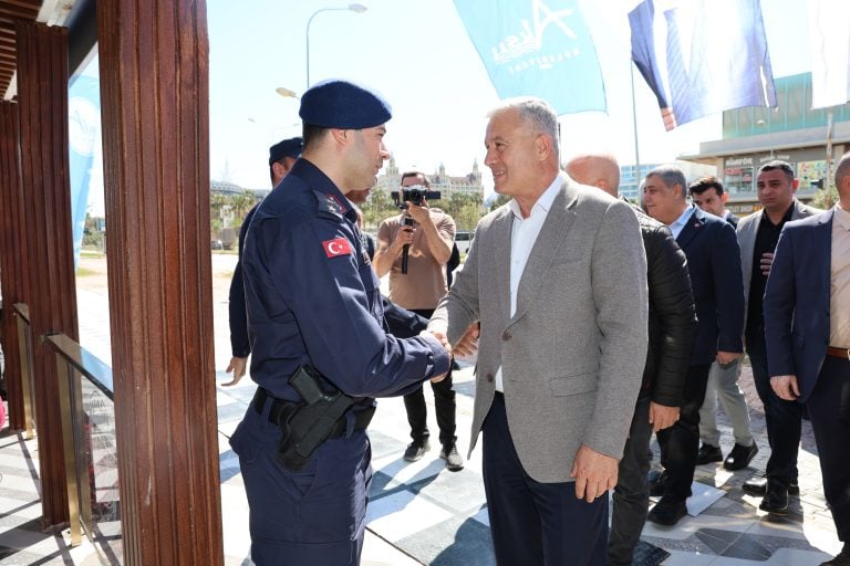 AKSU BELEDİYESİ’NDEN KEMERAĞZI’NA ZABITA HİZMET NOKTASI