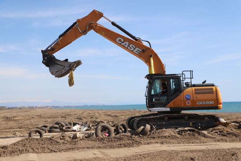 BAŞKAN YILDIRIM, KUMKÖY SAHİLİ BİR DOĞA HARİKASIDIR, HEPİMİZE AİTTİR SAHİP ÇIKALIM