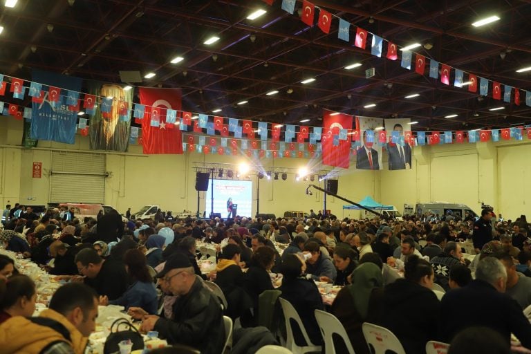 AKSU’DA BİNLERCE VATANDAŞ AYNI SOFRADA BULUŞTU