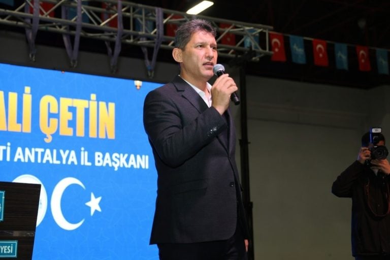 AKSU’DA BİNLERCE VATANDAŞ AYNI SOFRADA BULUŞTU