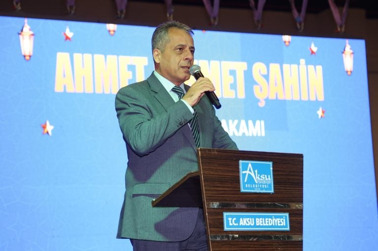 AKSU’DA BİNLERCE VATANDAŞ AYNI SOFRADA BULUŞTU