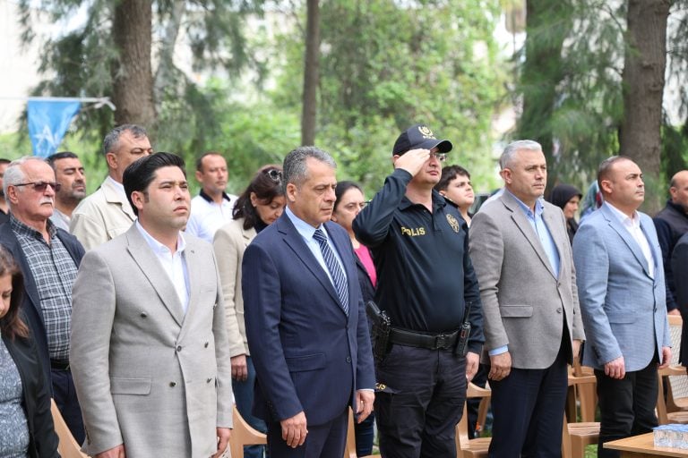 AKSU’DA SÜRÜ YÖNETİMİ EĞİTİMİNİ TAMAMLAYAN 47 KURSİYERE SERTİFİKALARI VERİLDİ