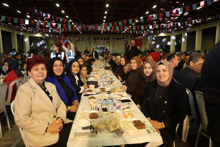İFTAR YEMEĞİ PROGRAMI
