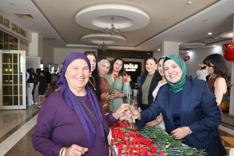 ANNELER GÜNÜ ETKİNLİĞİ