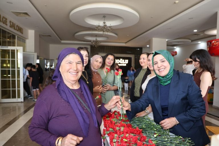 ANNELER GÜNÜ ETKİNLİĞİ