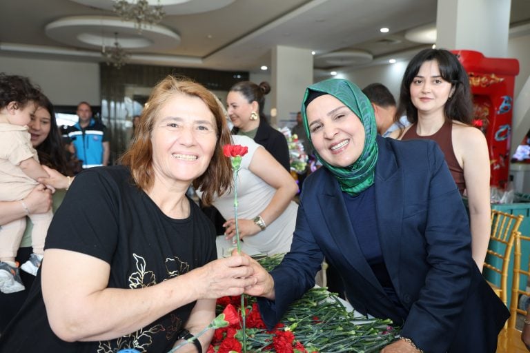 ANNELER GÜNÜ ETKİNLİĞİ