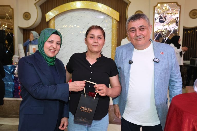 ANNELER GÜNÜ ETKİNLİĞİ