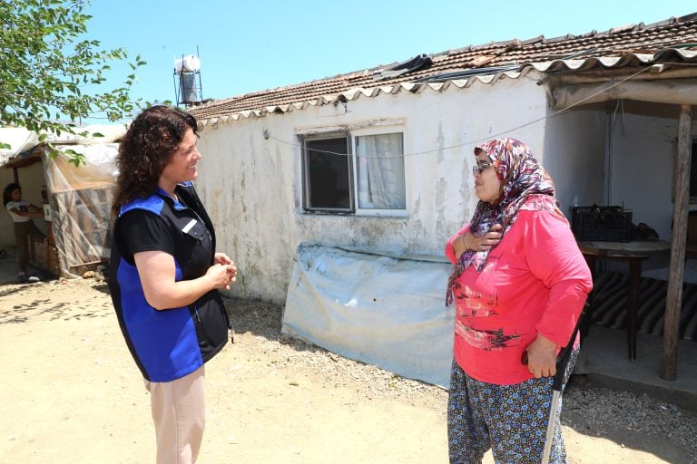 AKSU BELEDİYESİNDEN İHTİYAÇ SAHİBİ VATANDAŞLARA SOSYAL DESTEK VE SAĞLIK HİZMETİ