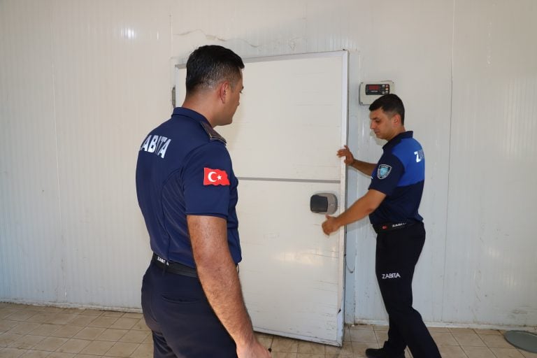 AKSU’DA 15 TON TARİHİ GEÇMİŞ SÜT ÜRÜNÜNE EL KONULDU
